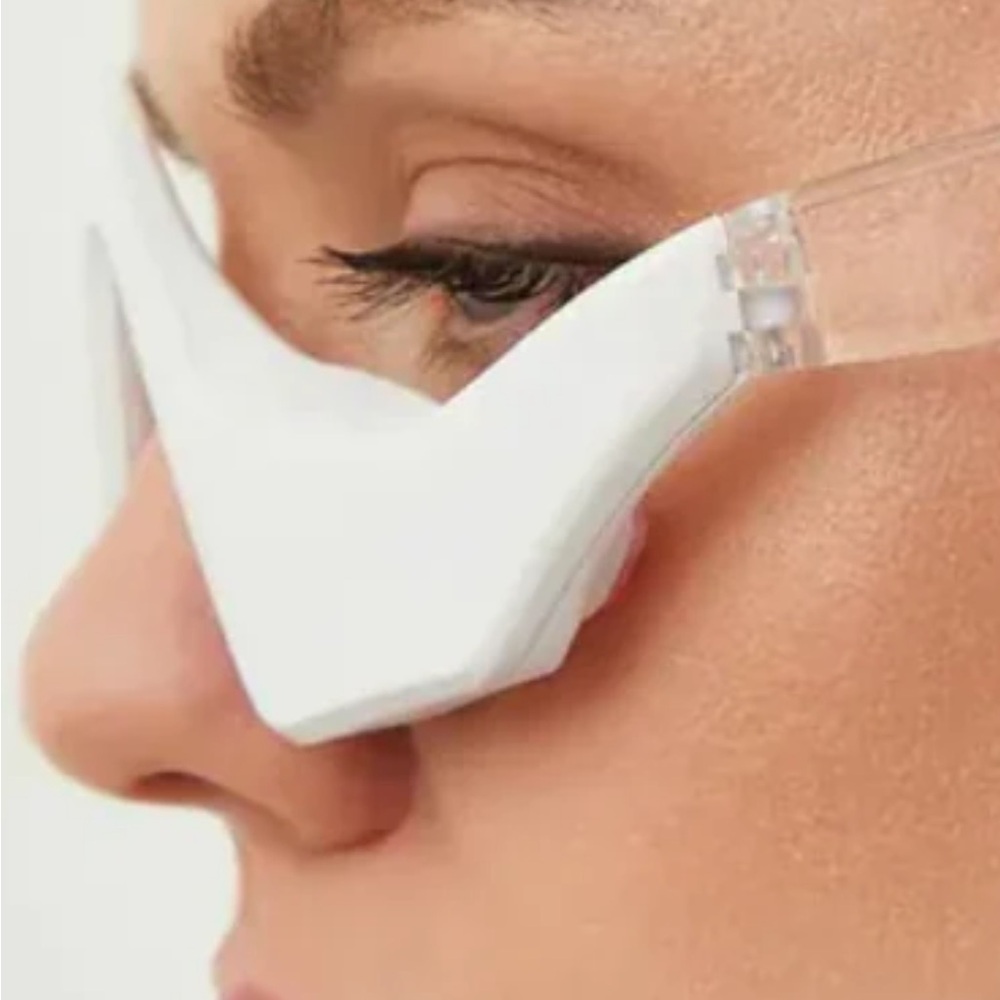 EMS Eye Red Light Eye Massager - Reduce Wrinkles & Relax Your Eyes